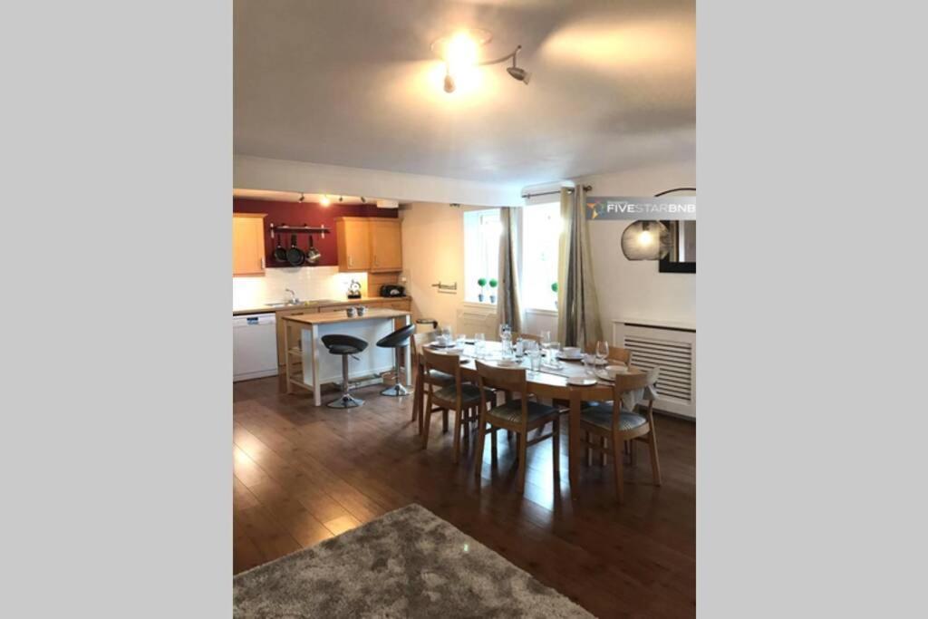 Waterfront Living In Leith With Free Parking! Leilighet Edinburgh Eksteriør bilde