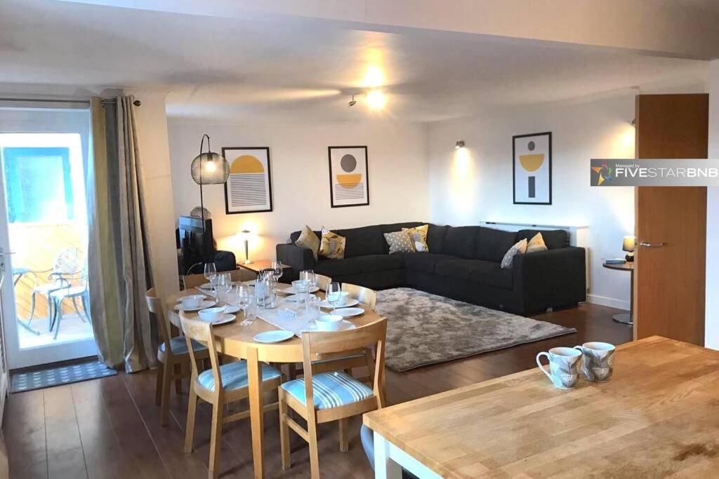 Waterfront Living In Leith With Free Parking! Leilighet Edinburgh Eksteriør bilde