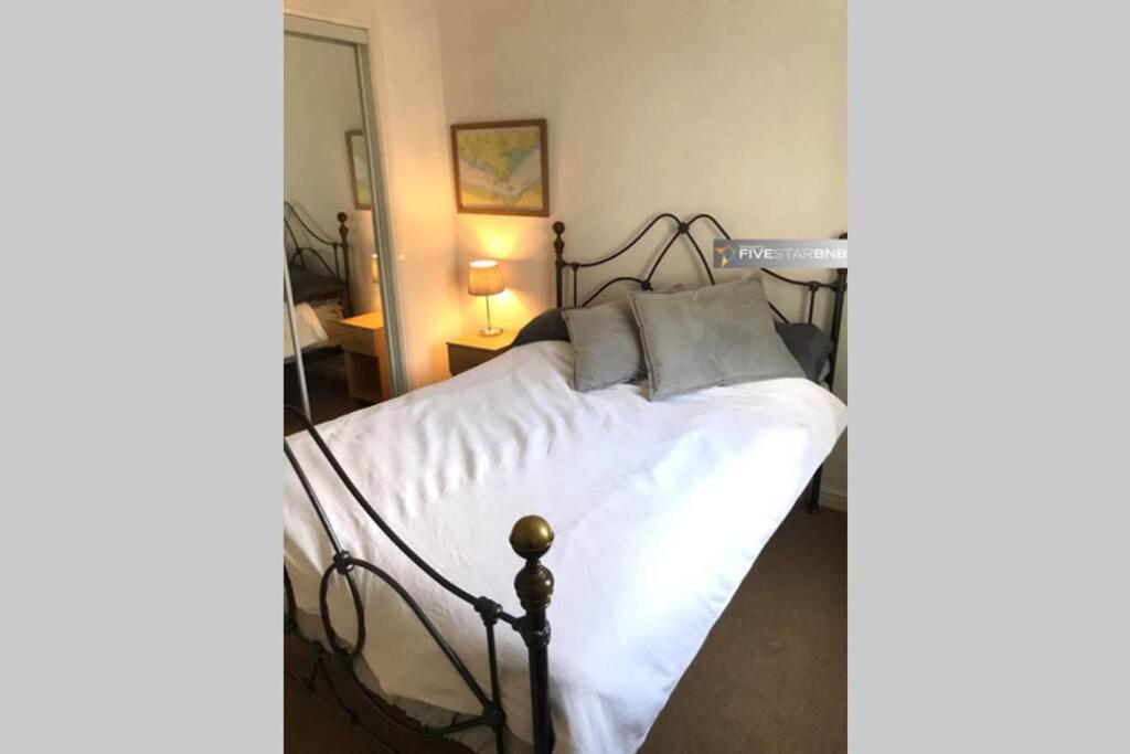 Waterfront Living In Leith With Free Parking! Leilighet Edinburgh Eksteriør bilde